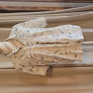 Vintage Made in the USA Hawaiian leaf print button up